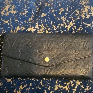 ***Closet cleanout***Louis Vuitton Curieuse Noir Empriente Wallet